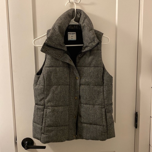Womens old navy puffer vest size small - Picture 1 of 6